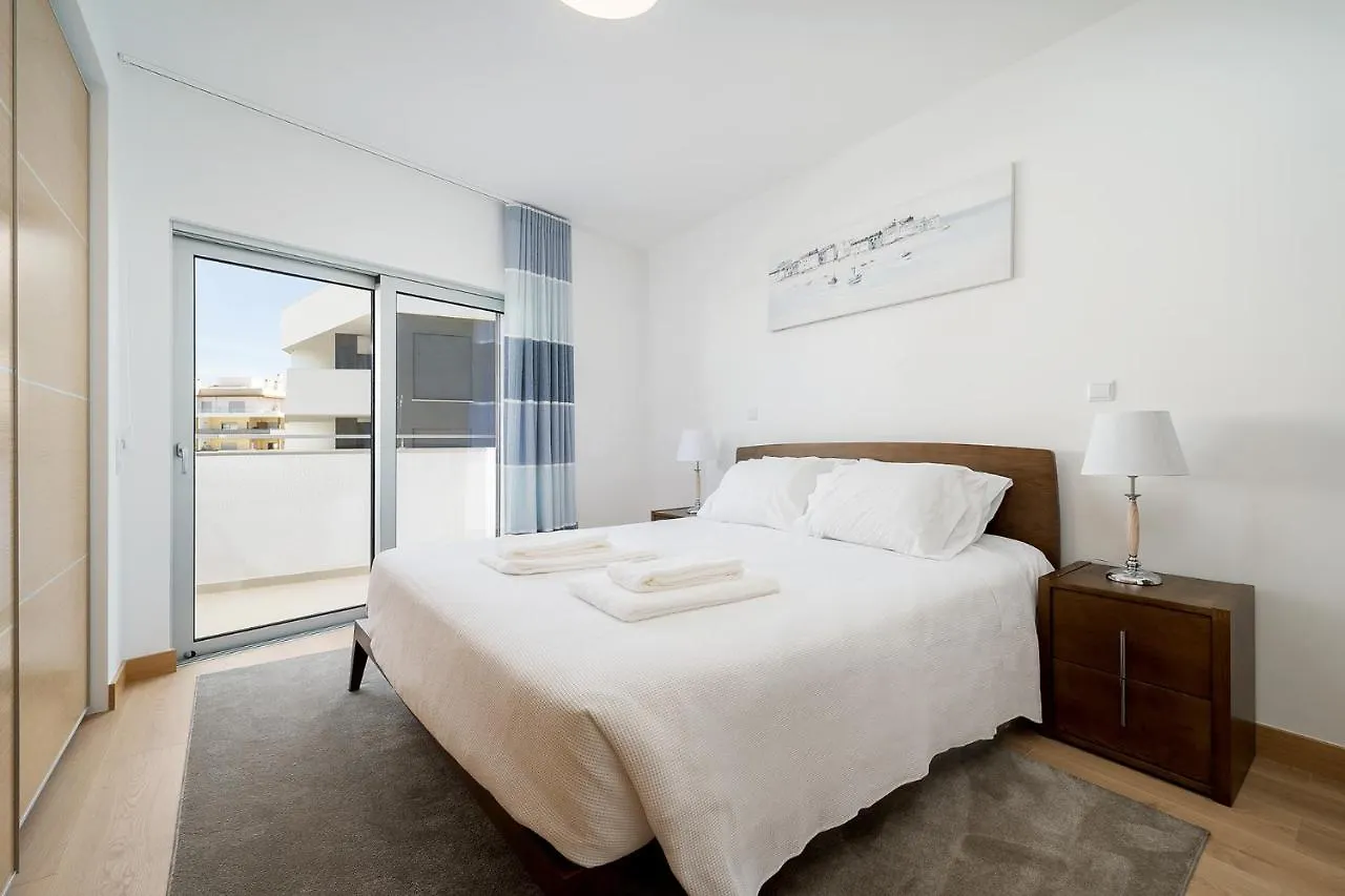 Apartment Sleek New Apartment, Horta Galvao, Lagos Algarve