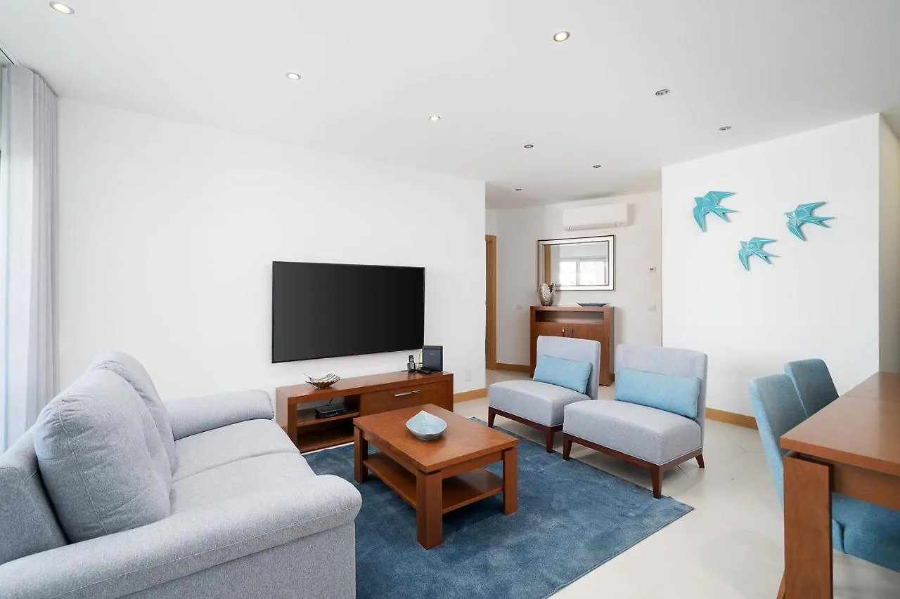 아파트 Sleek New Apartment, Horta Galvao, Lagos Algarve